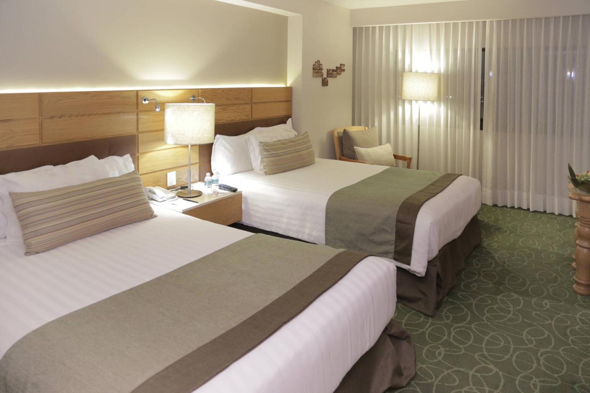 Marriott Tuxtla Gutierrez Hotel Tuxtla Gutiérrez Exterior foto A room at the Hilton Garden Inn